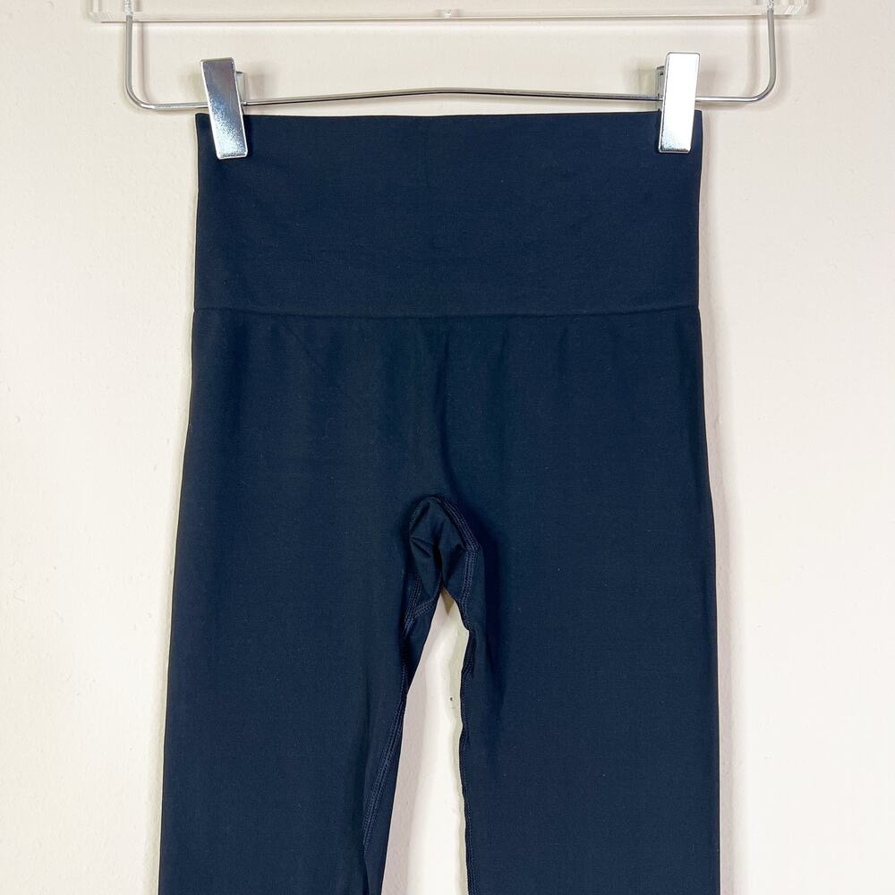 SKIMS | Soft Smoothing Seamless Black High Waist Stretch Leggings Pants Small - Picture 3 of 8